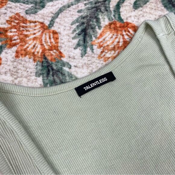 Talentless Pistachio Green Ribbed Tank Top Stretchy M - Picture 2 of 6